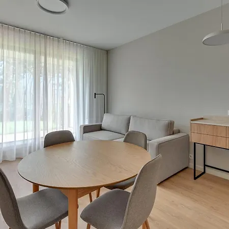 Nadmorski Dwor - Apartamenty Przy Plazy Gdansk Exterior photo