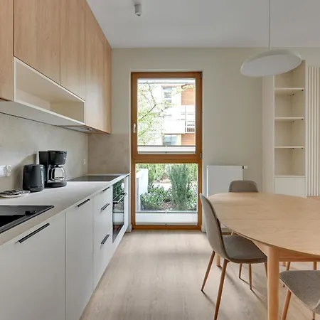 Nadmorski Dwor - Apartamenty Przy Plazy Gdansk Exterior photo