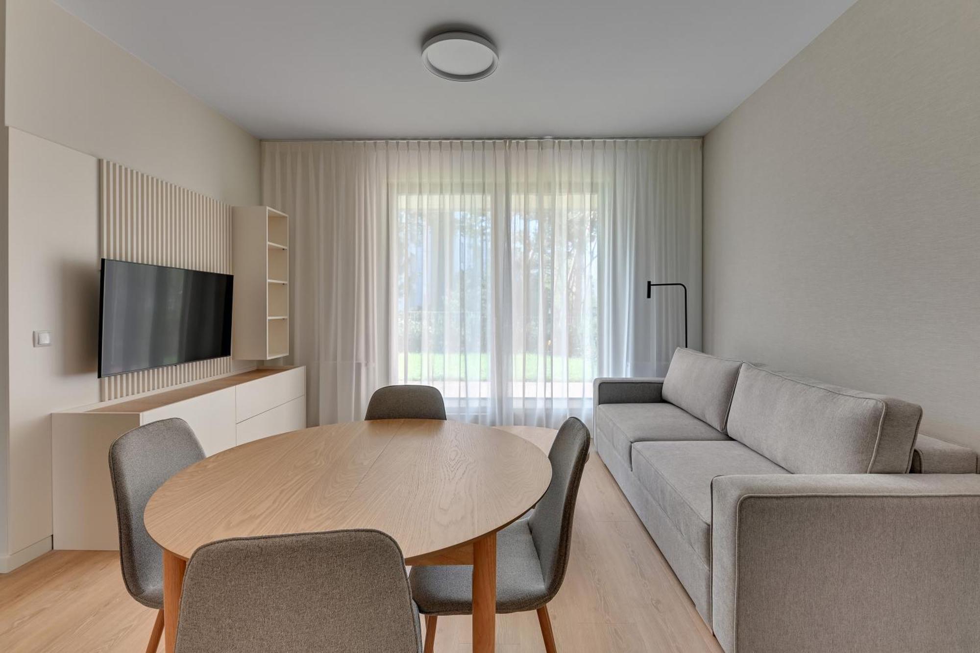 Nadmorski Dwor - Przy Plazy Apartment *